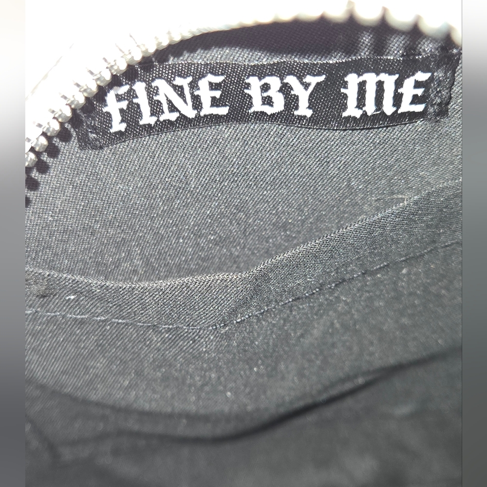 Mad Engine Fine By Me Sparkly Ghost Halloween Purse - Picture 7 of 7